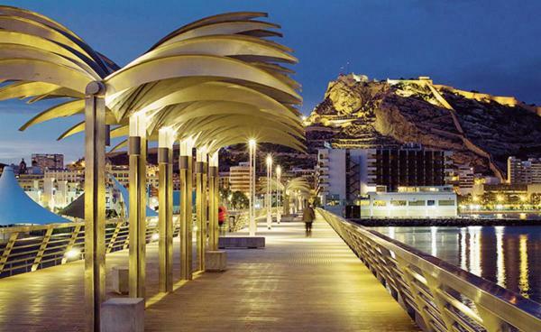 Un Lujo En El Corazon De Alicante Kültér fotó